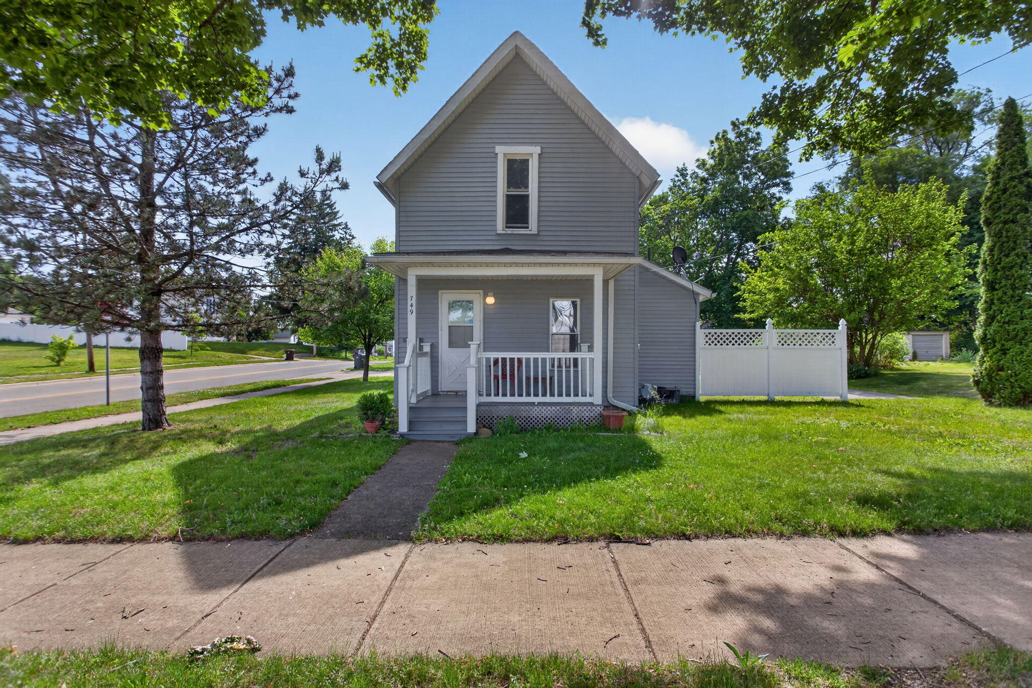749 Kennedy Street