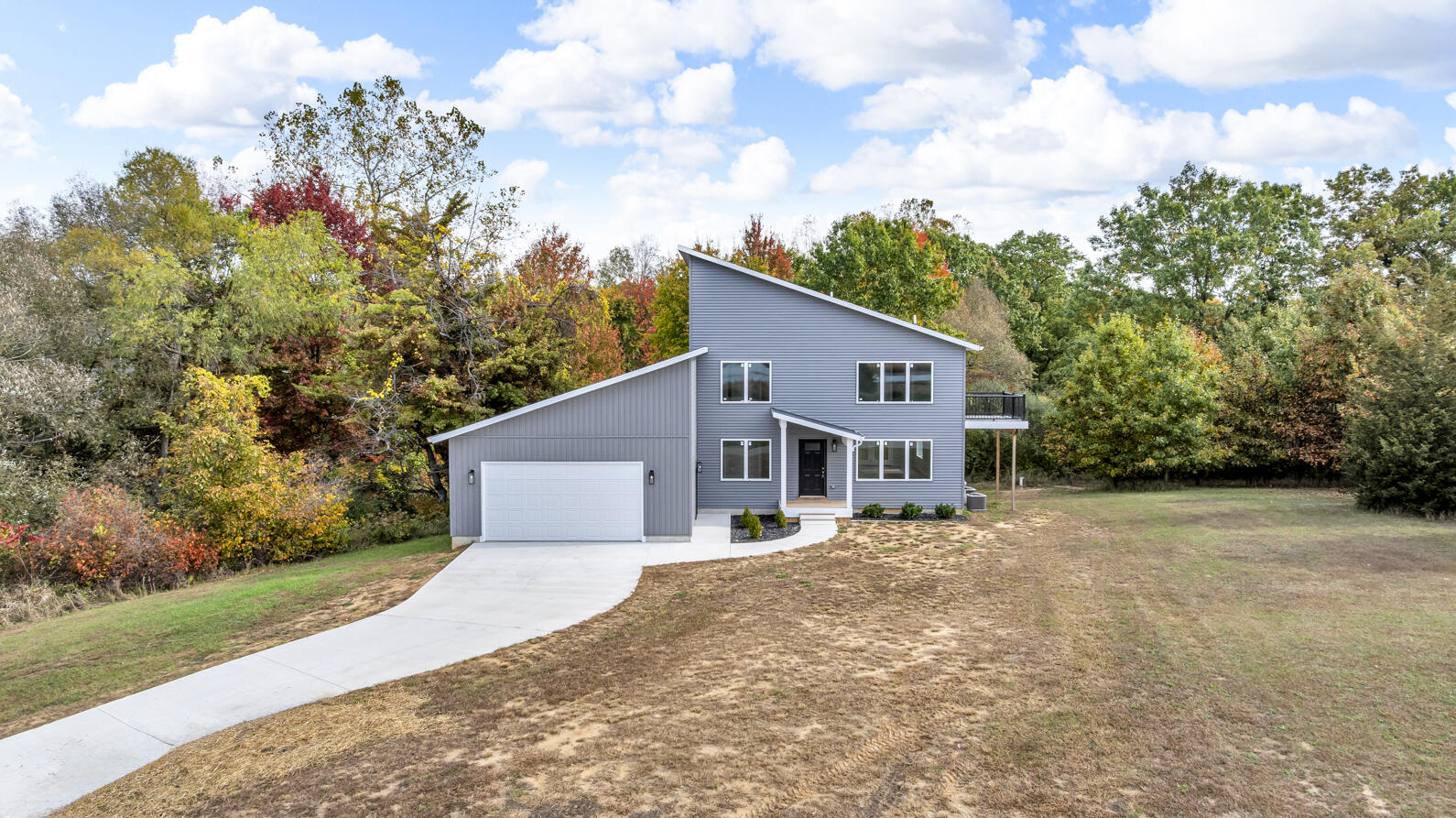 6835 S Price Lake Drive