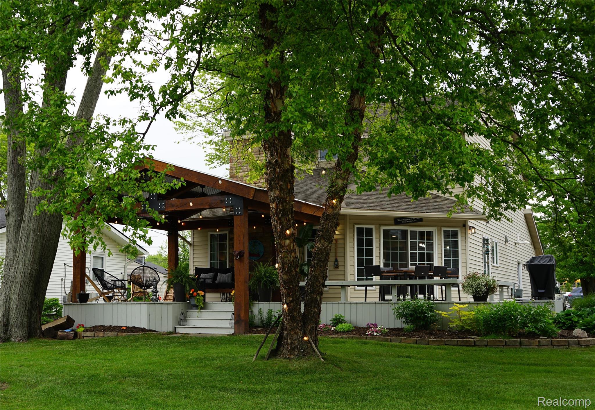 4106 Shoreview Lane