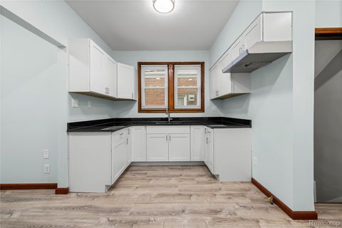 Tiny photo for 7423 Kipling Street, Detroit City, MI 48206 (MLS # 20261003135)