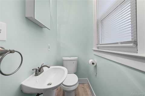 Tiny photo for 7423 Kipling Street, Detroit City, MI 48206 (MLS # 20261003135)