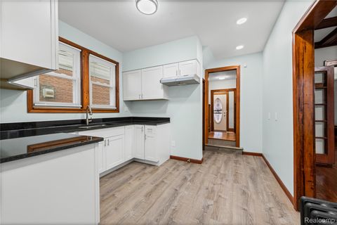 Tiny photo for 7423 Kipling Street, Detroit City, MI 48206 (MLS # 20261003135)