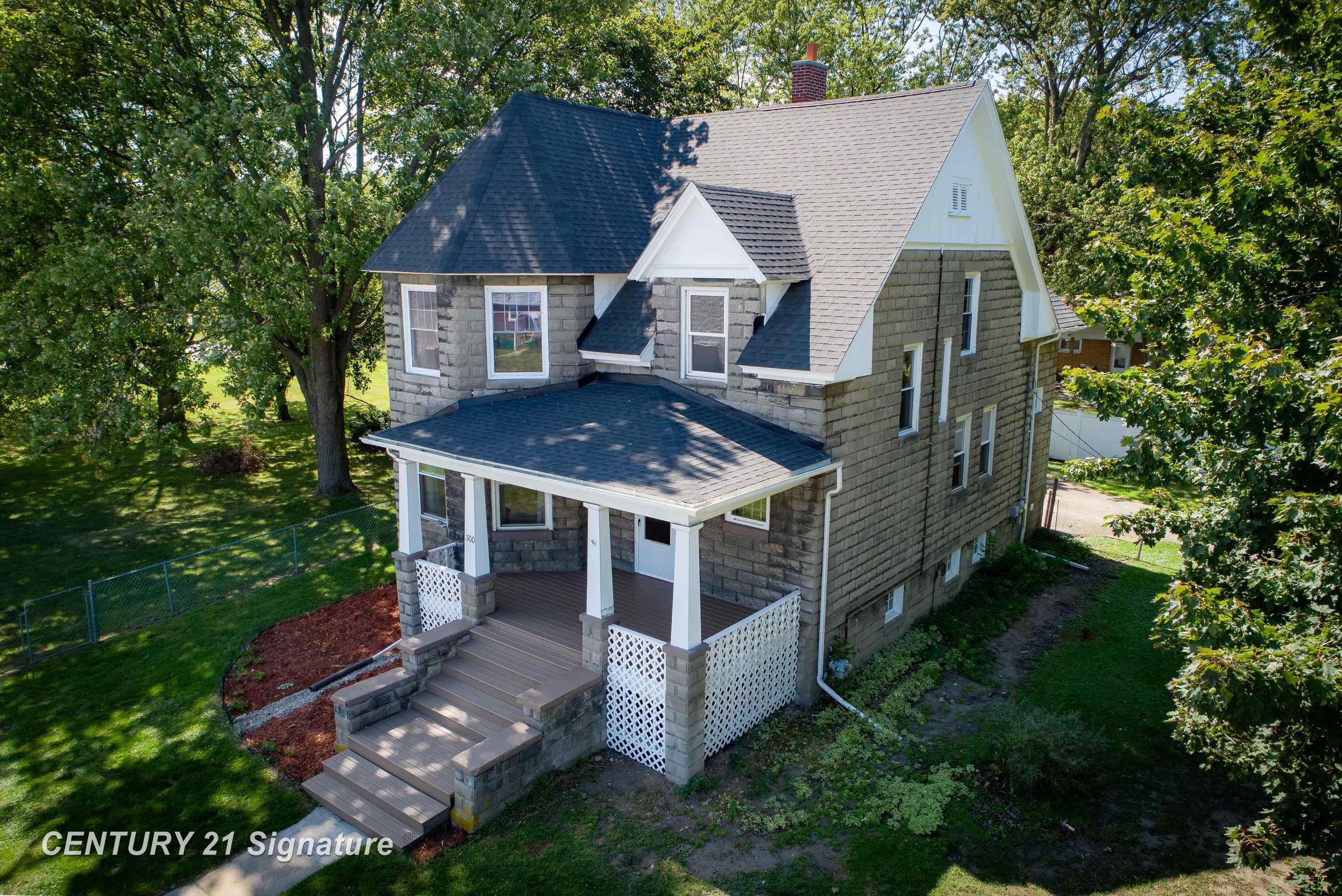 300 S Columbian Street