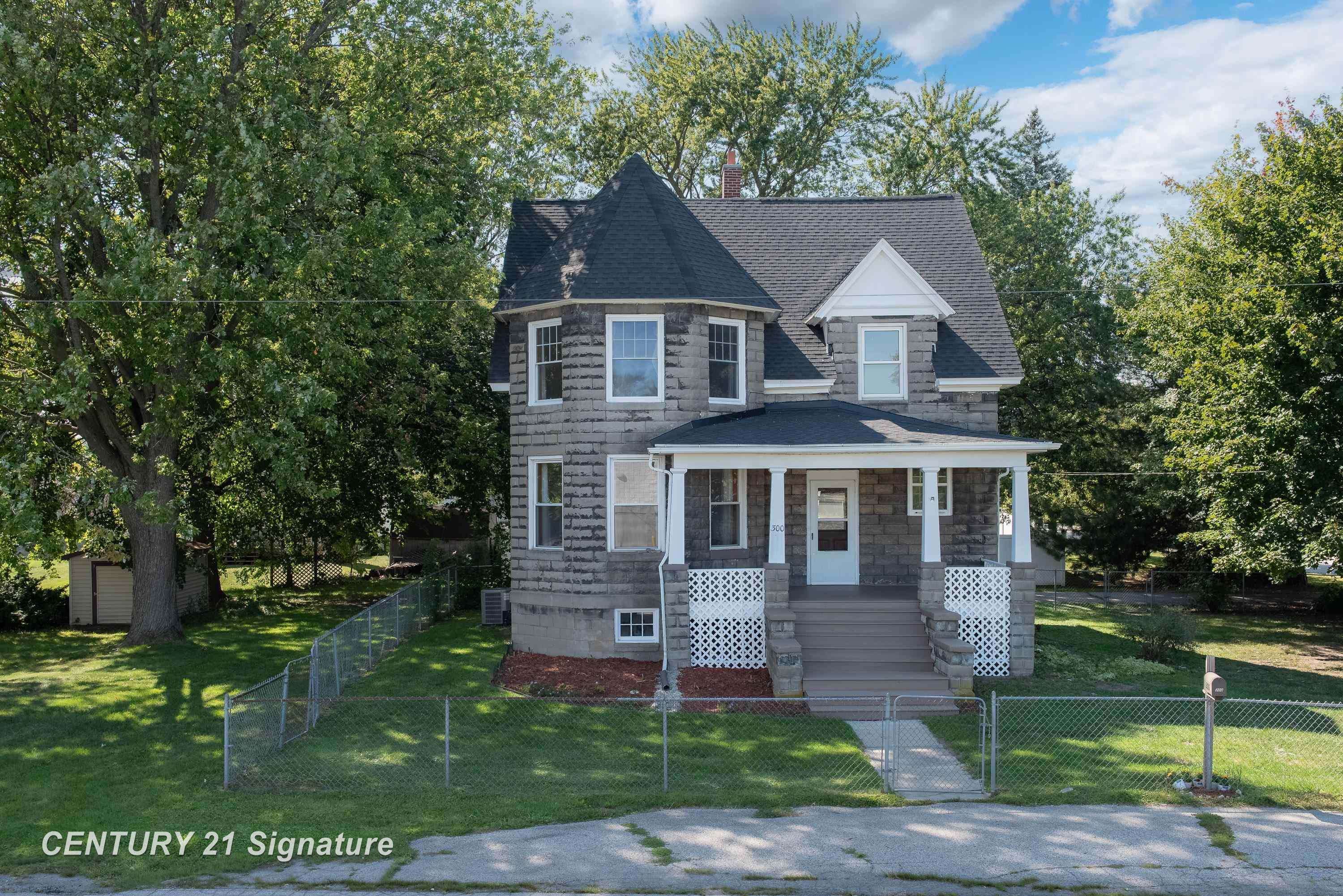 300 S Columbian Street