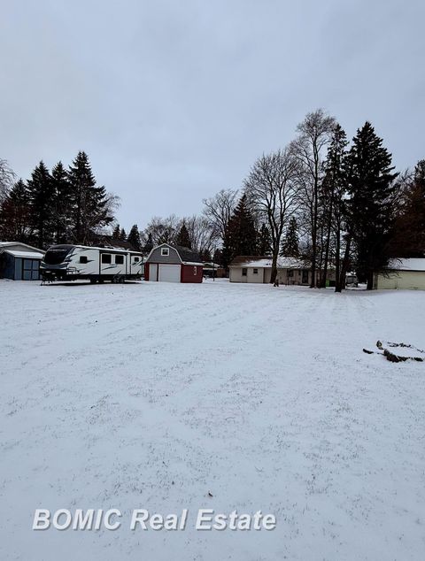 9916 Center Street Reese Village MI 48757