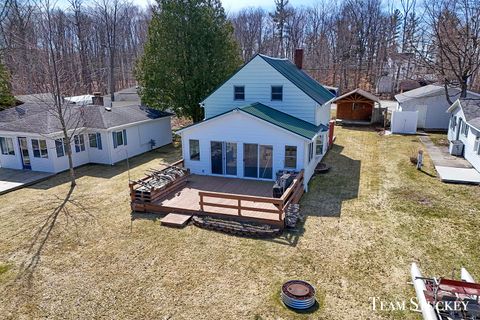 8941 Lake Street Croton Township MI 49337