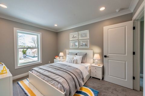 A home in RoyalOakCity_Oakland
