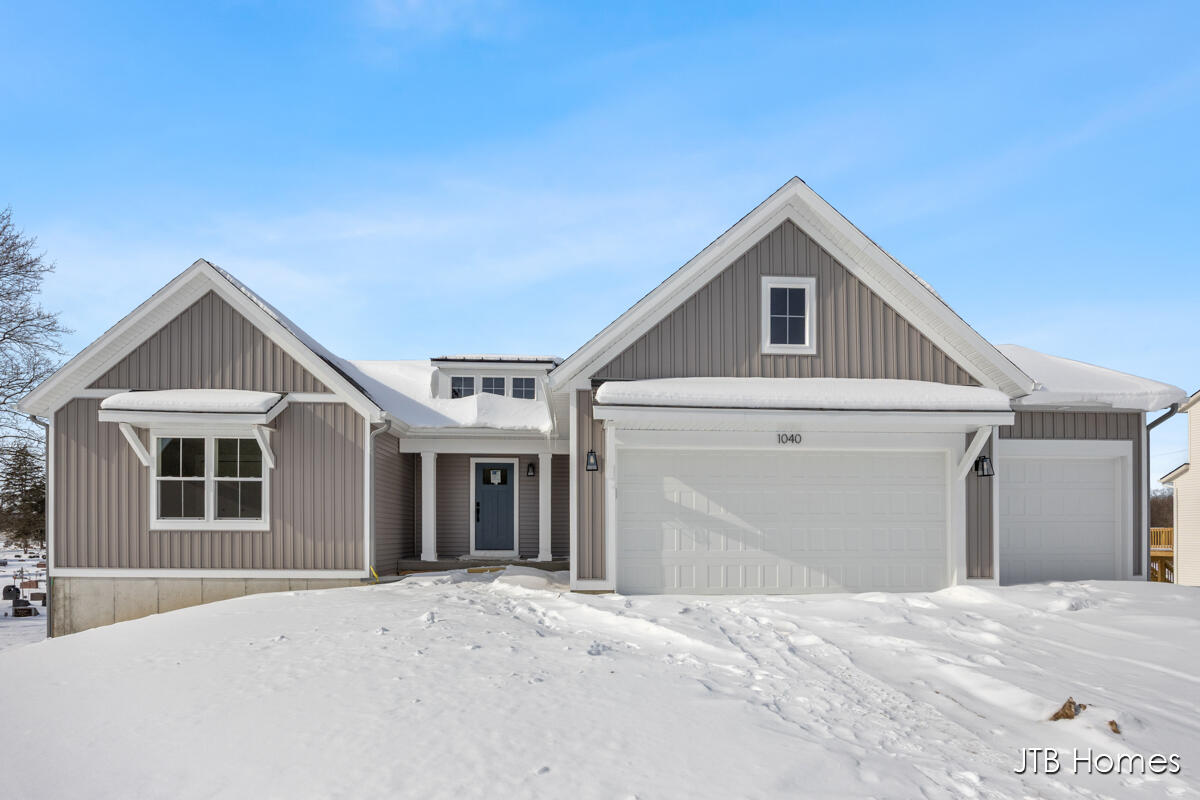 1040 N Washington Street SE