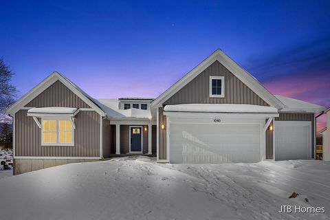 1040 N Washington Street SE Lowell City MI 49331