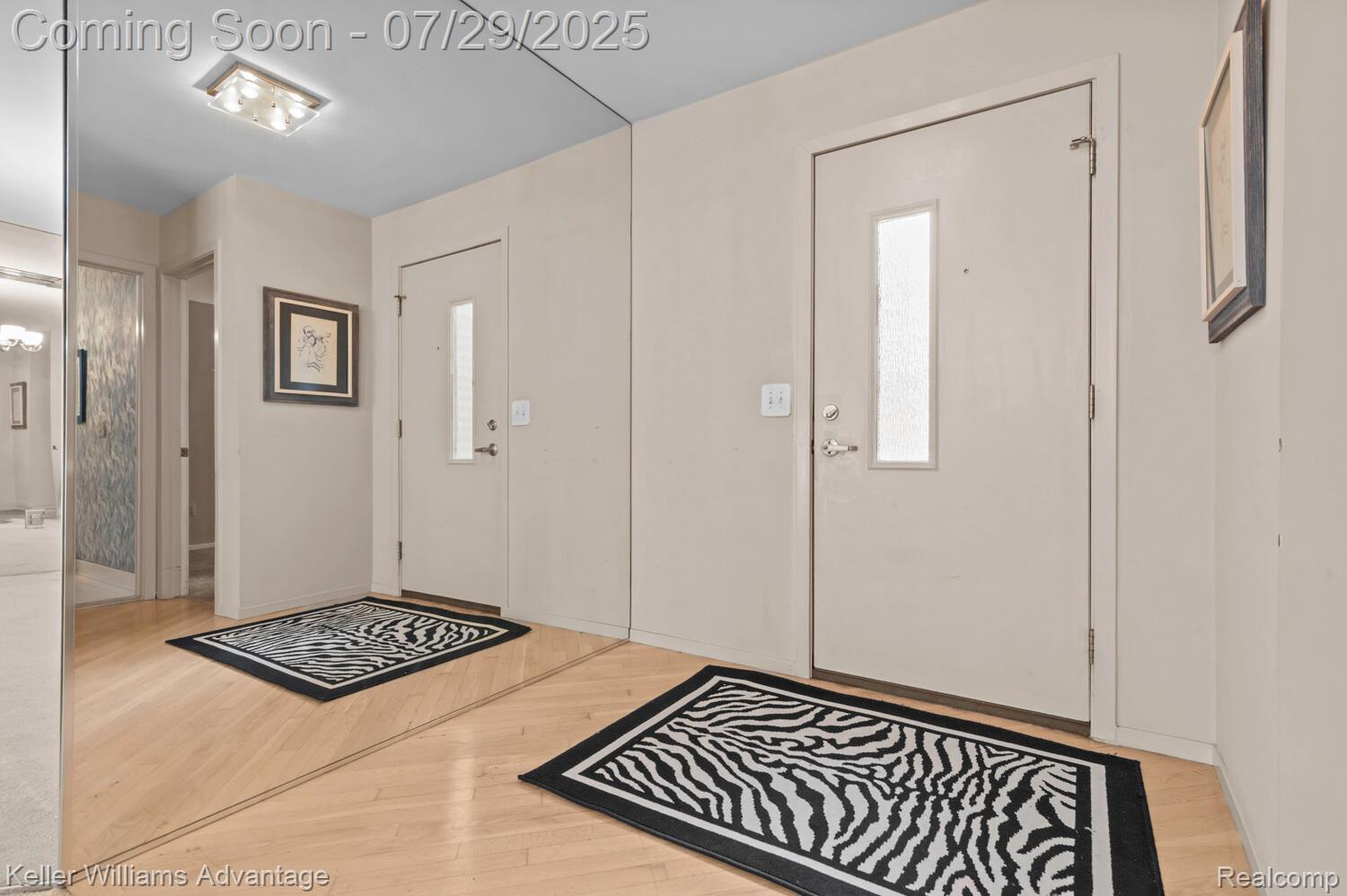 6660 Ridgefield Circle 104