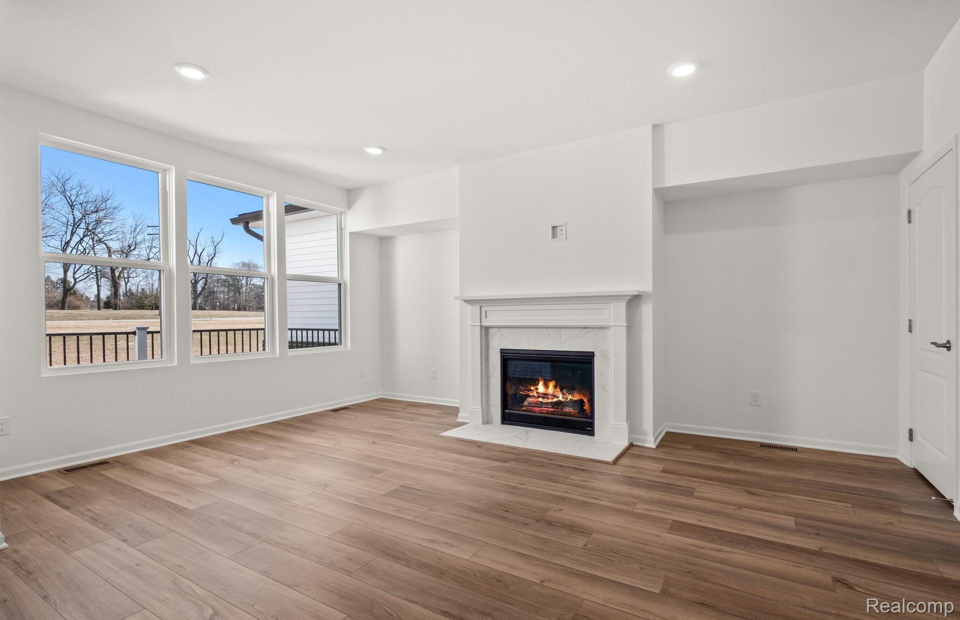 5575 E Spaniel Drive