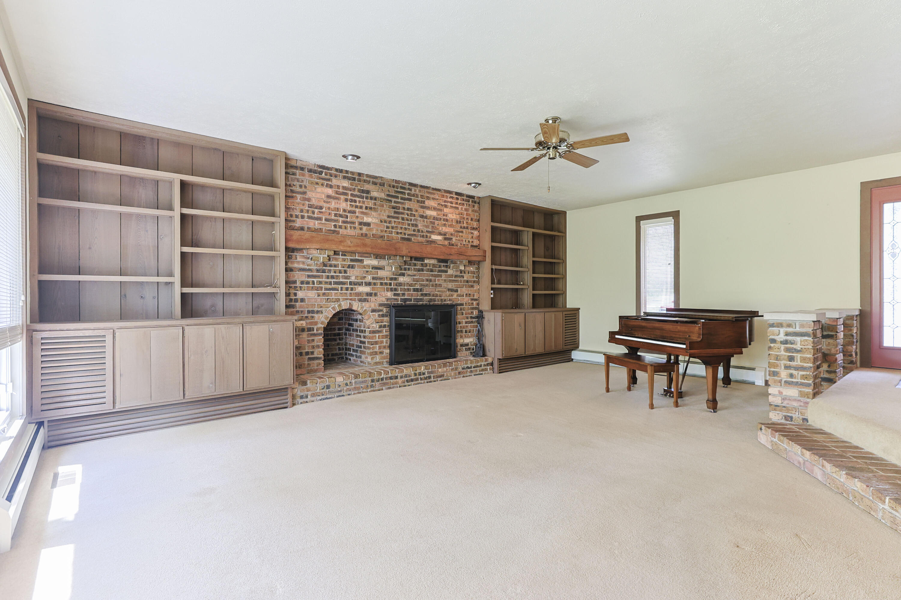125 Scenic View Drive