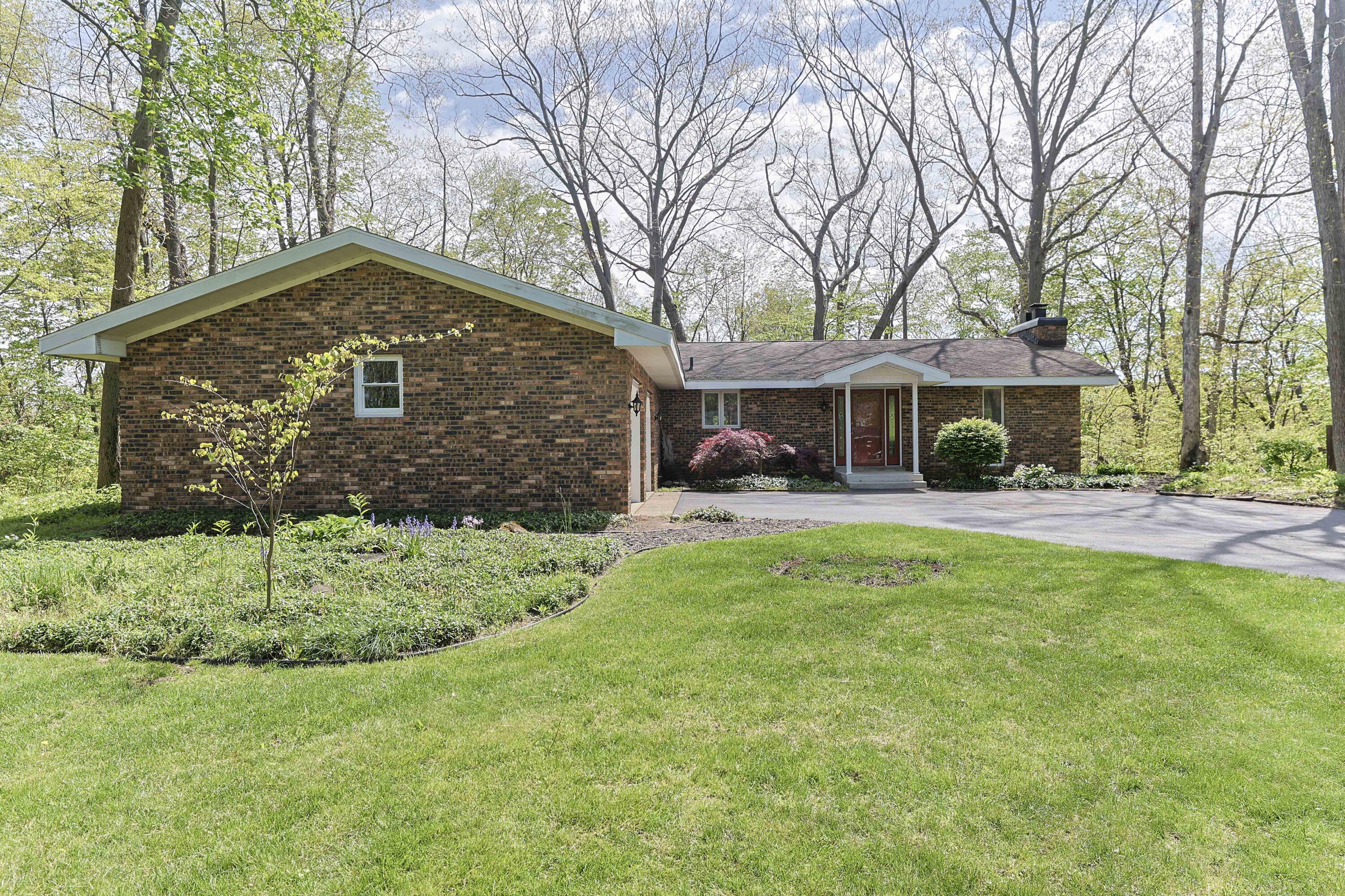 125 Scenic View Drive