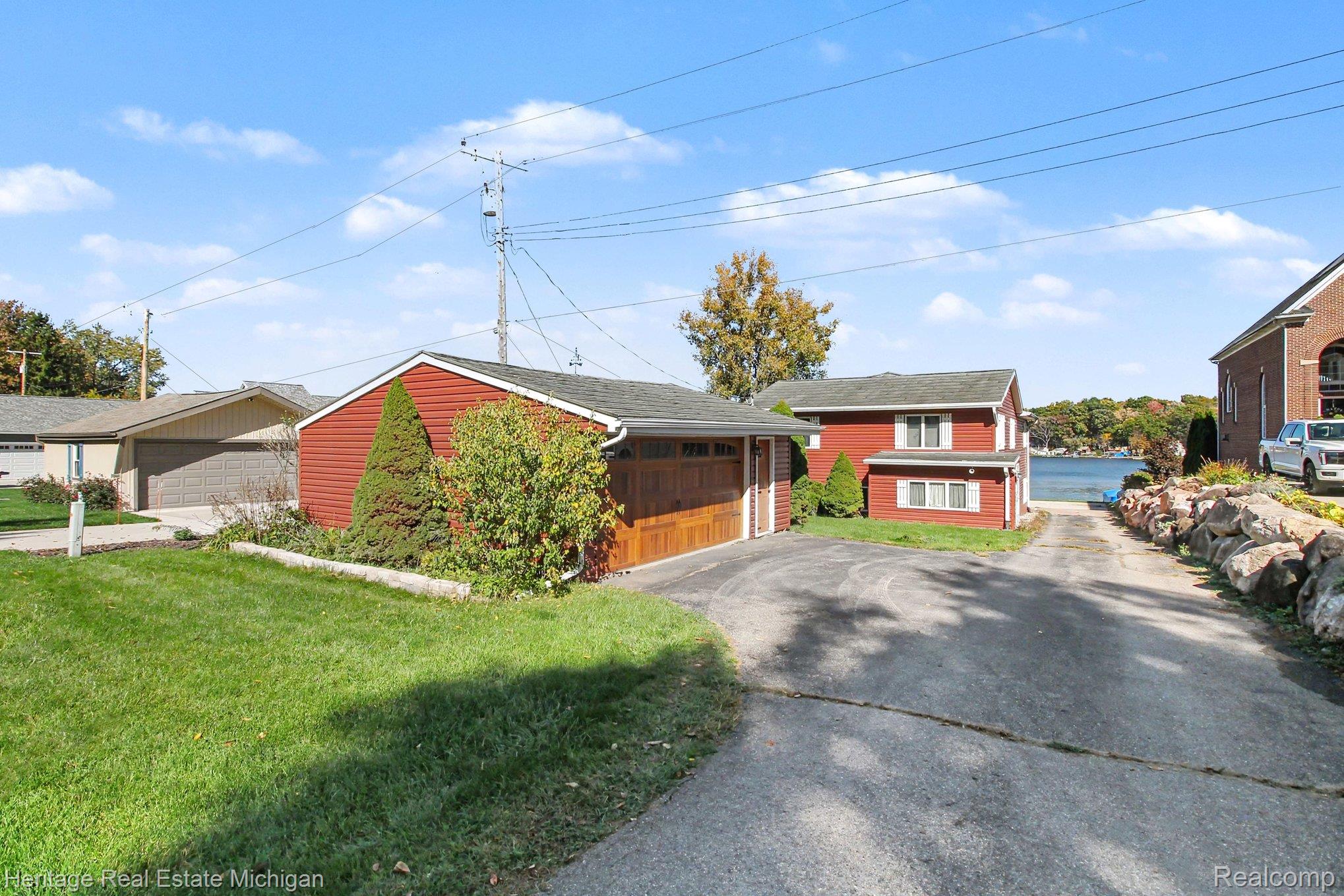 2955 Rubbins Road