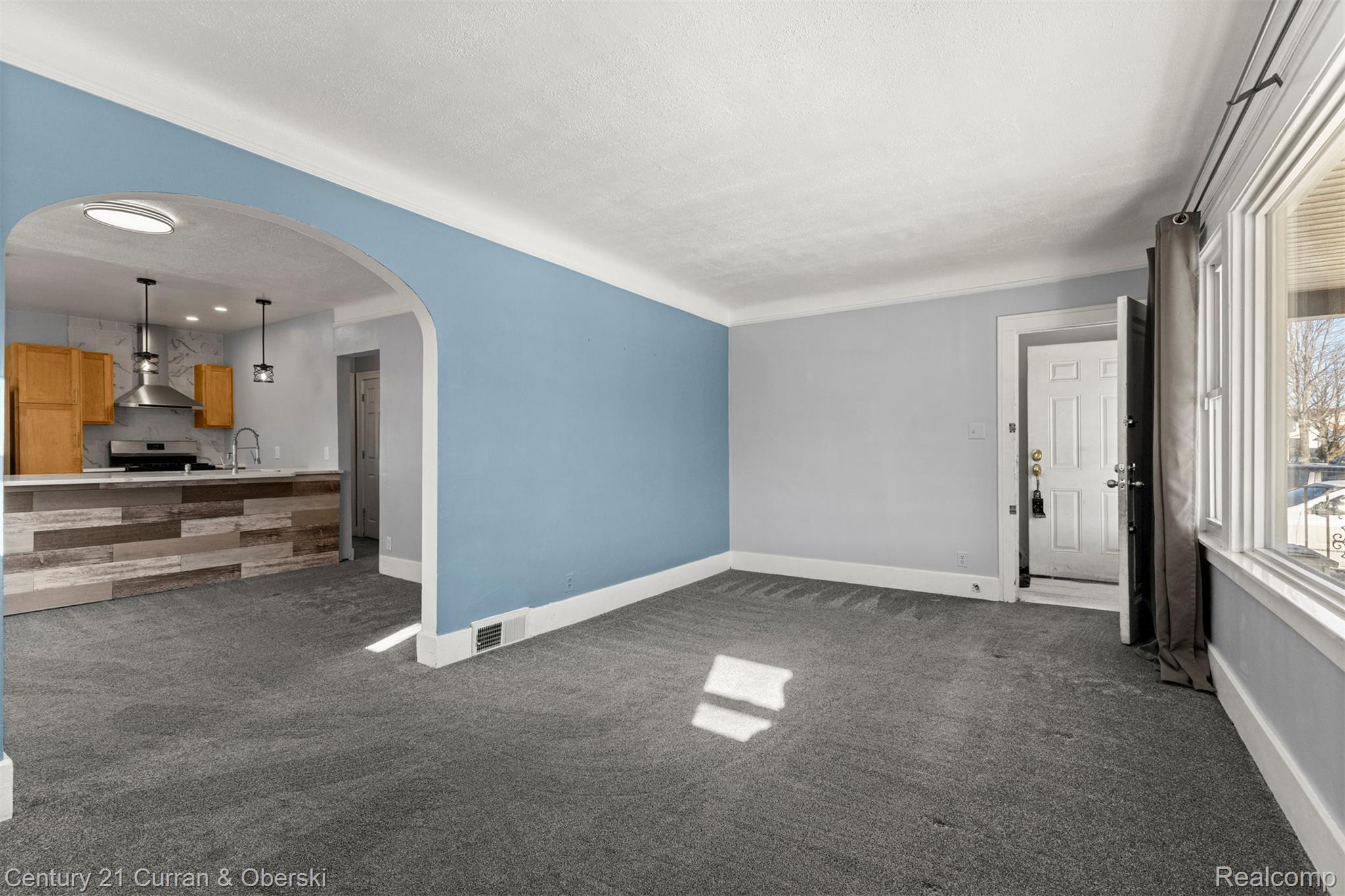 4913 Middlesex Street