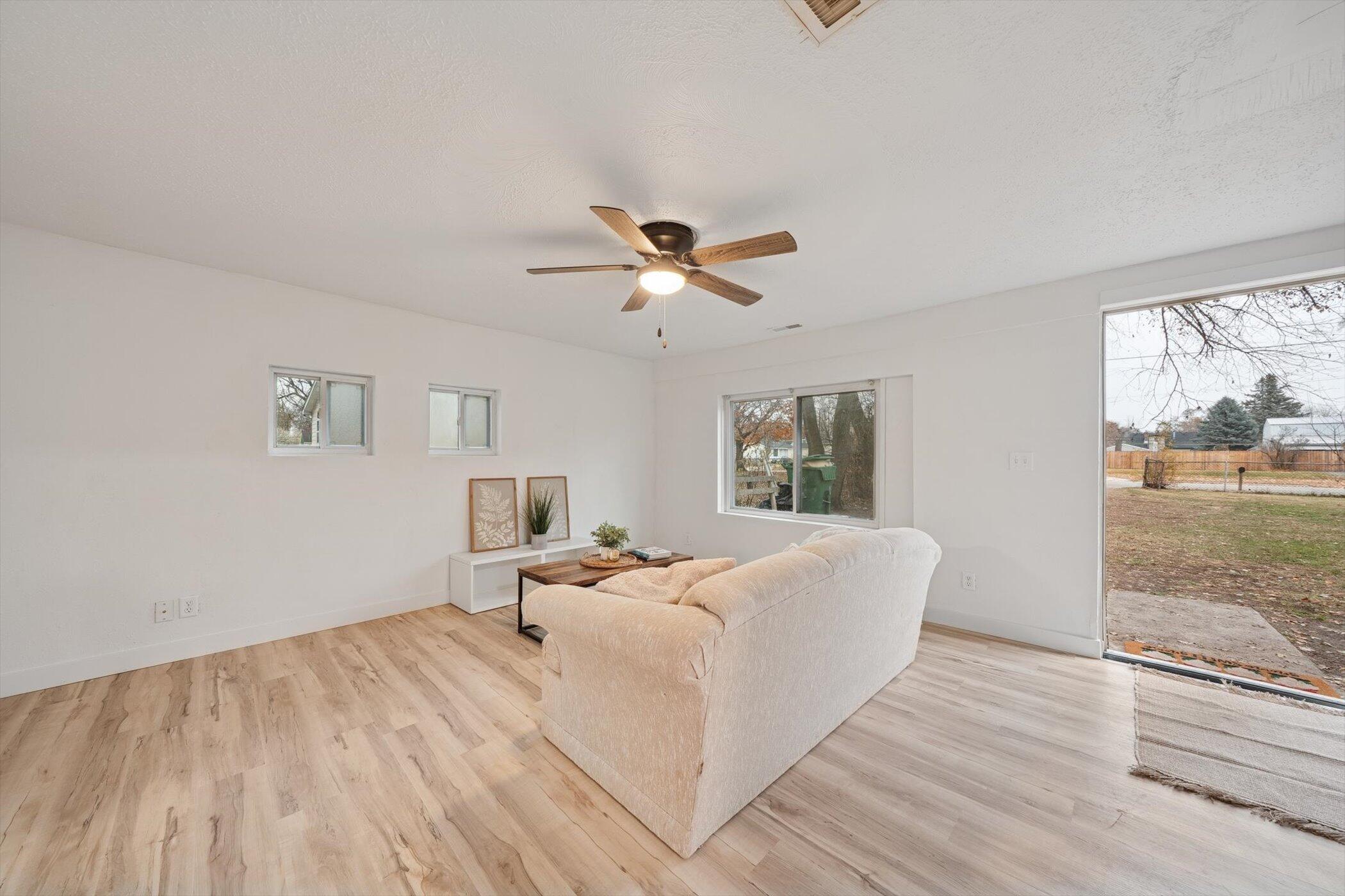 167 N Ford Boulevard