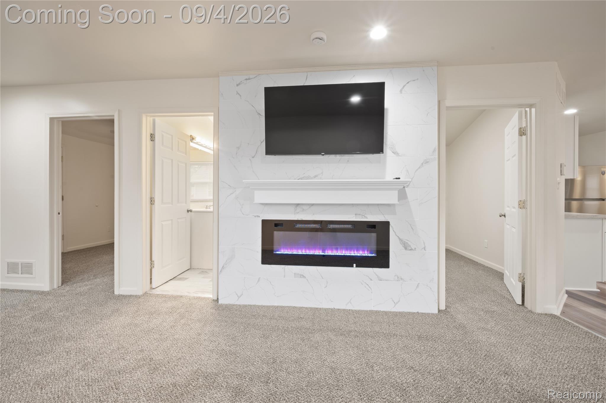 84 W Fairmount Avenue