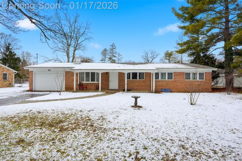 12 Iota Place Saginaw City MI 48638