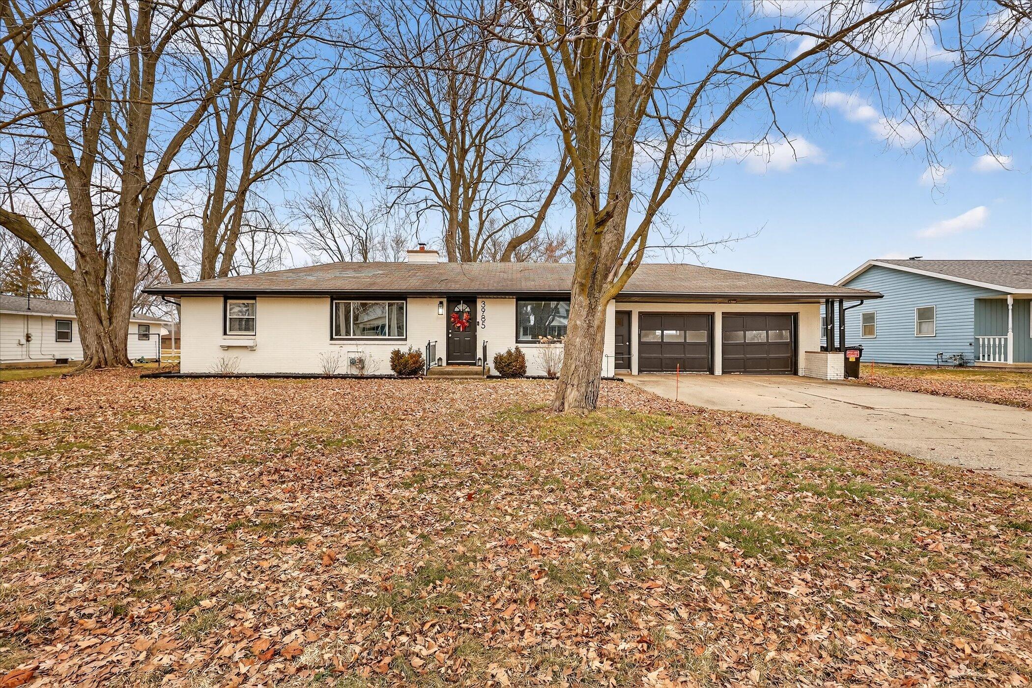 3985 Van Buren Street