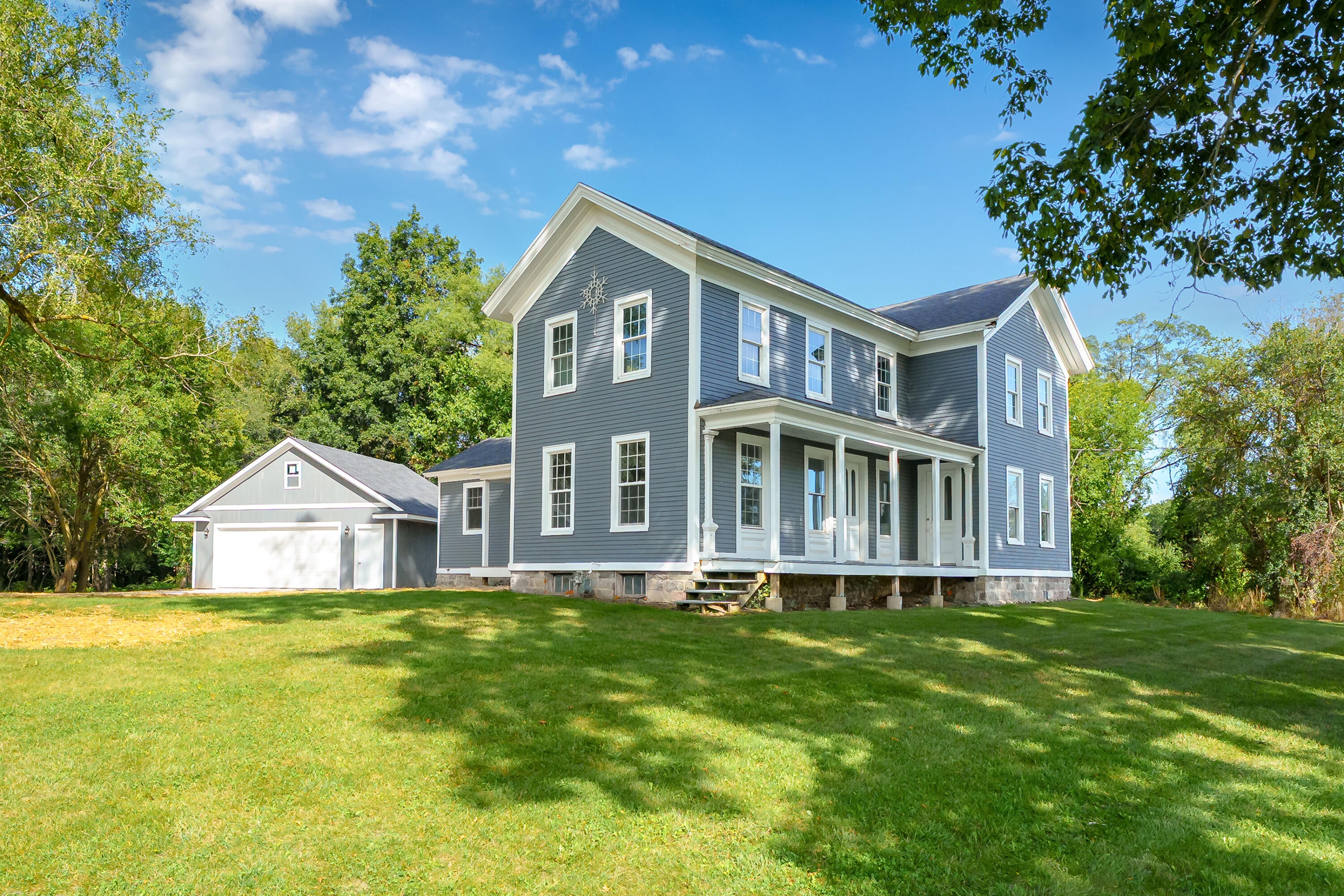 135 Golf View Drive
