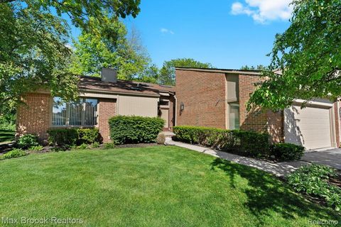 36798 TANGLEWOOD Lane Farmington Hills City MI 48331