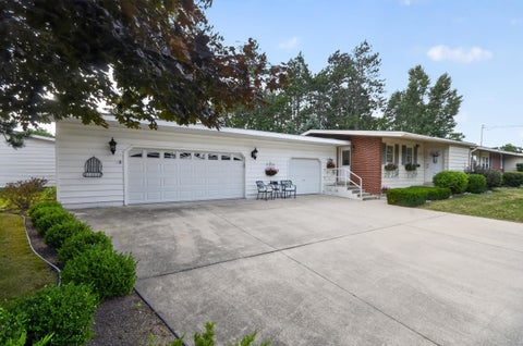 Tiny photo for 8717 A Pennsylvania Street, Oscoda Charter Township, MI 48750 (MLS # 79080073007)