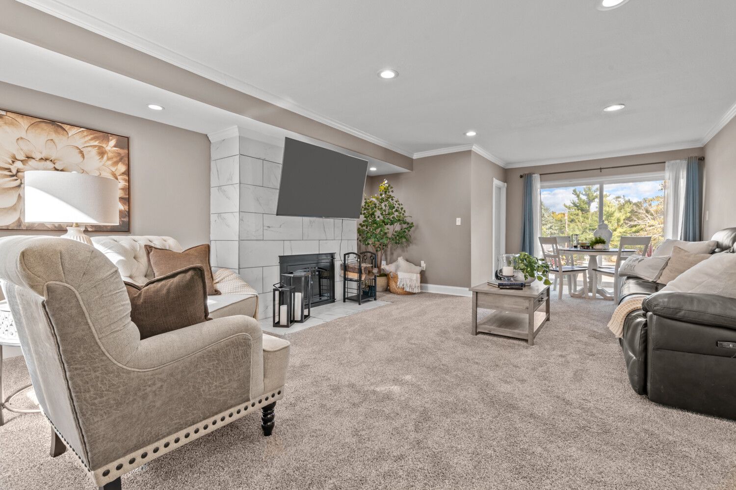 3361 HIGHLAND BLVD
