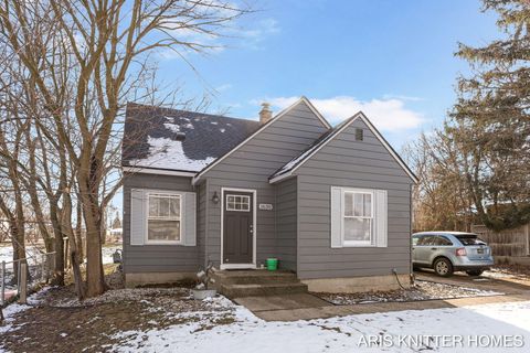 1638 32ND Street SW Wyoming City MI 49508