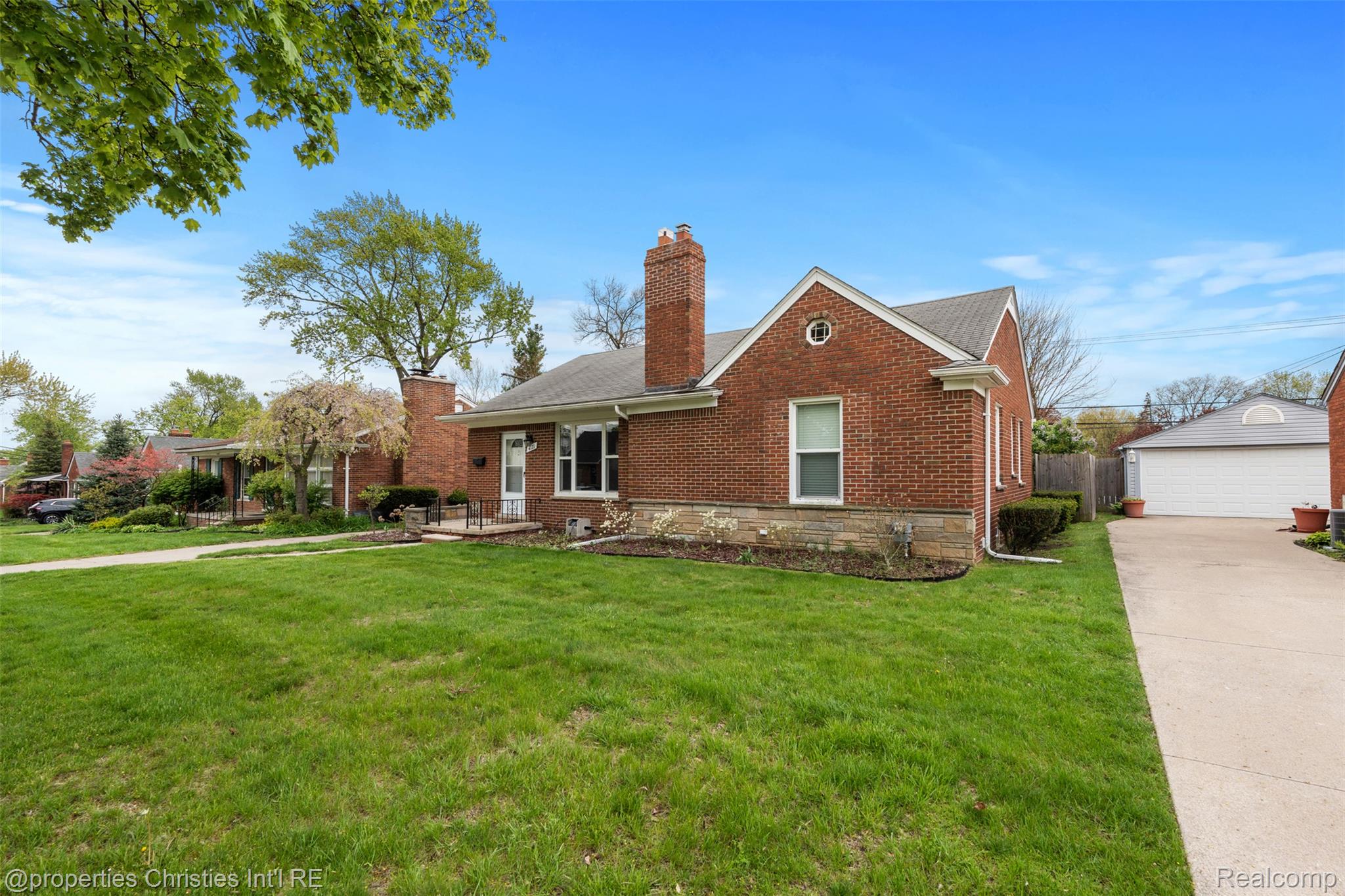 4121 Amherst Road