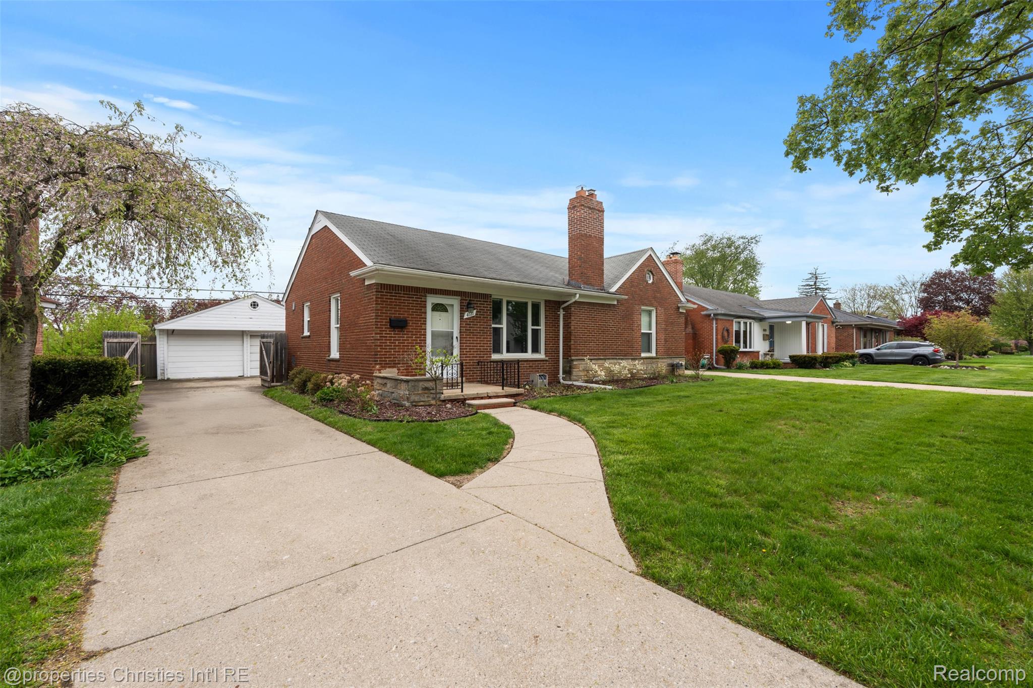 4121 Amherst Road