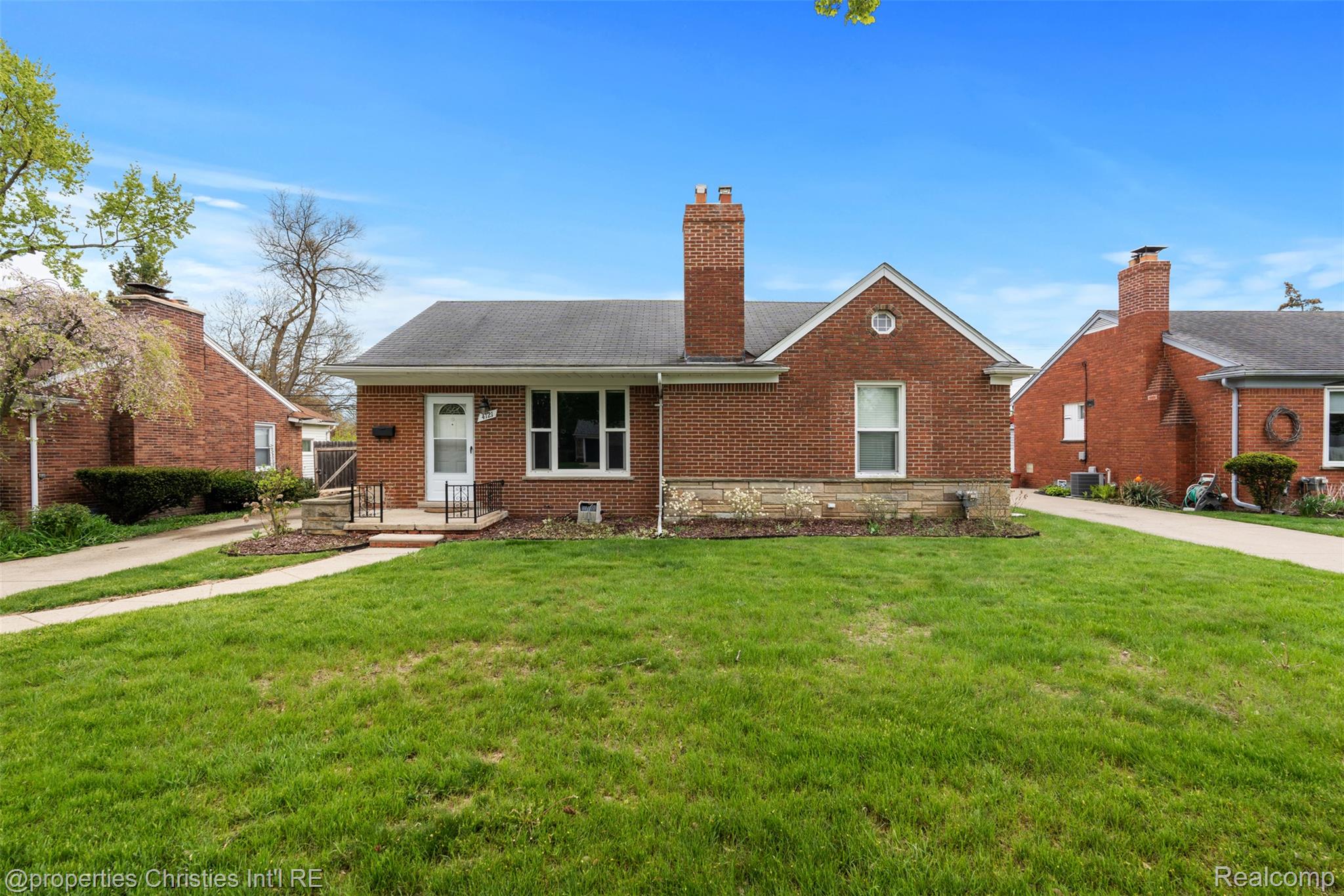 4121 Amherst Road