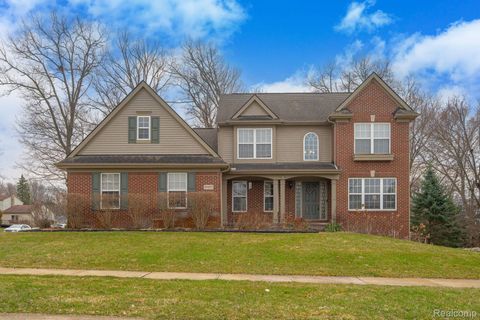 8925 El Dorado Drive White Lake Charter Township MI 48386