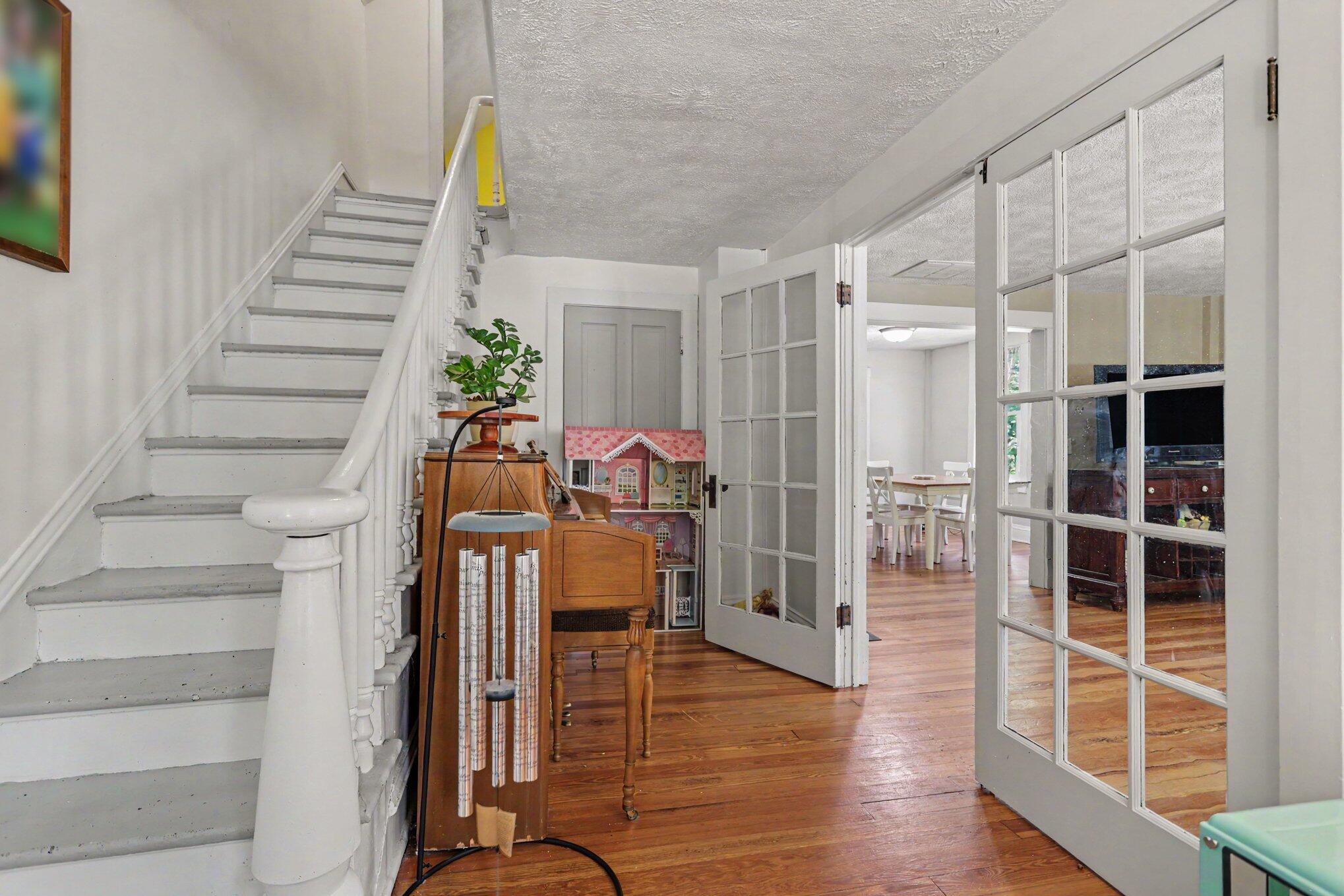 620 W Mansion Street
