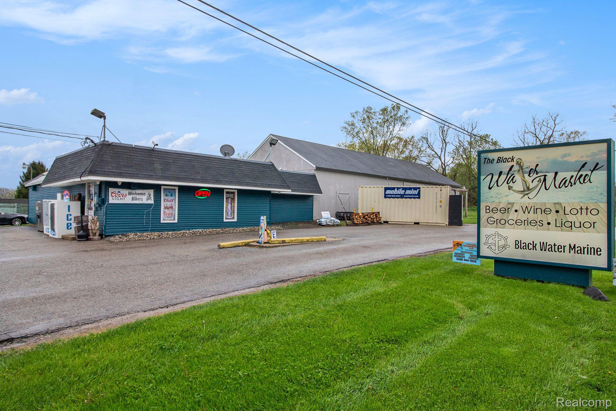 7150 BENNETT LAKE Road