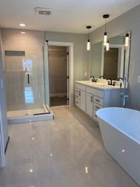 Tiny photo for 301 White Owl Lane #236, Dundee Village, MI 48131 (MLS # 81026013521)