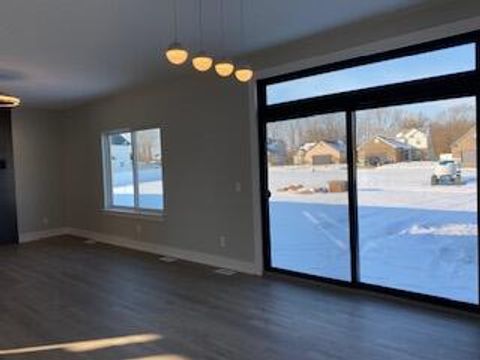 Tiny photo for 301 White Owl Lane #236, Dundee Village, MI 48131 (MLS # 81026013521)