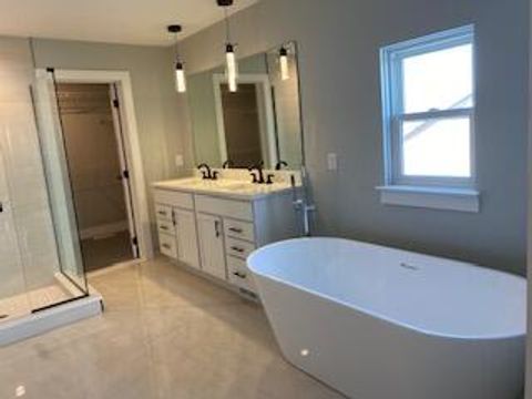 Tiny photo for 301 White Owl Lane #236, Dundee Village, MI 48131 (MLS # 81026013521)