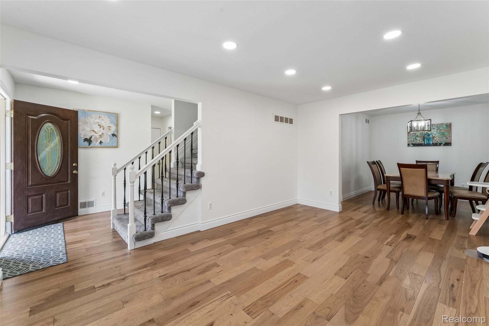 44272 Richmond Court