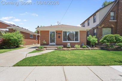 1809 12th Street Wyandotte City MI 48192