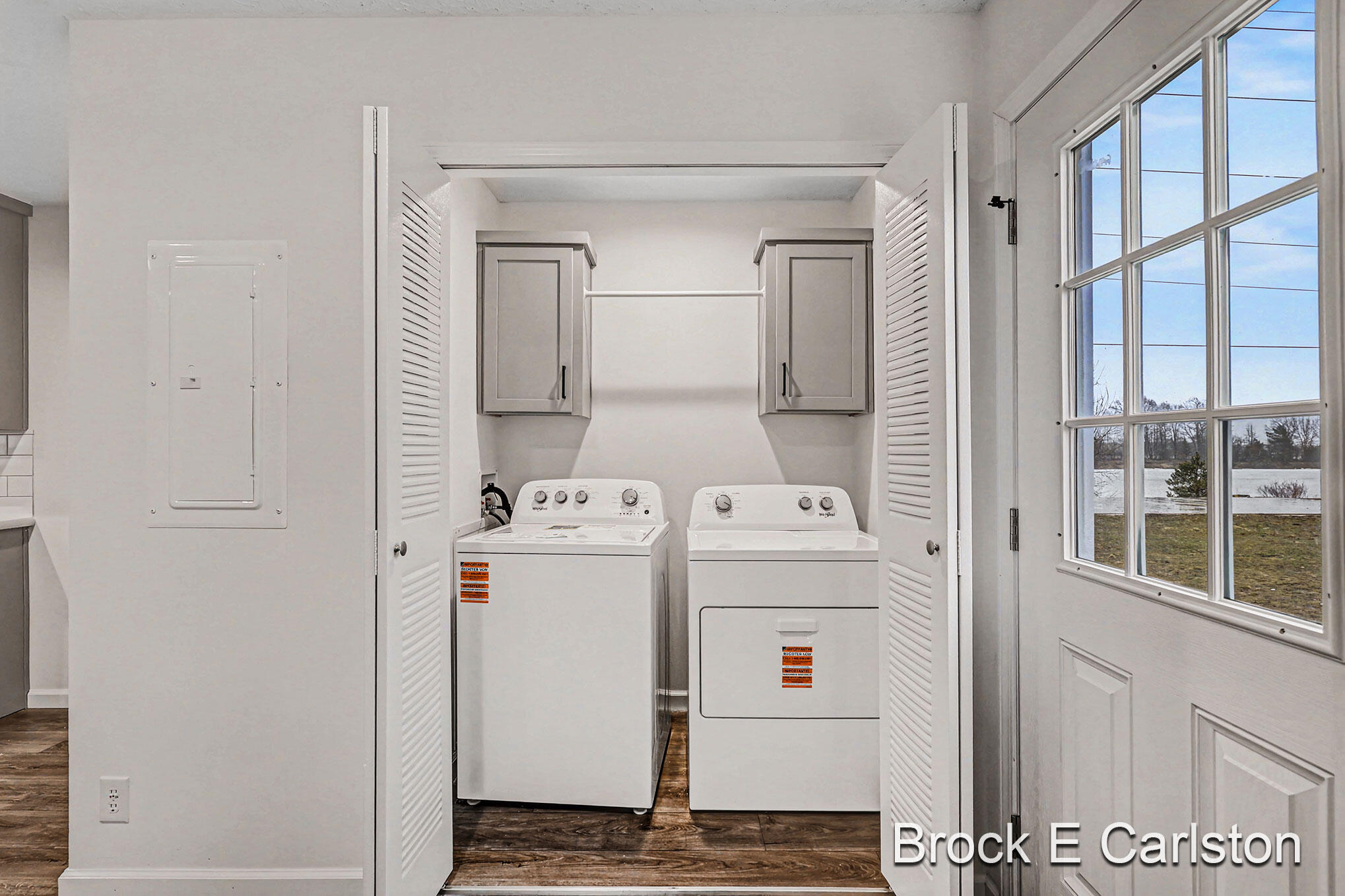 1283 E Ellis Road 29