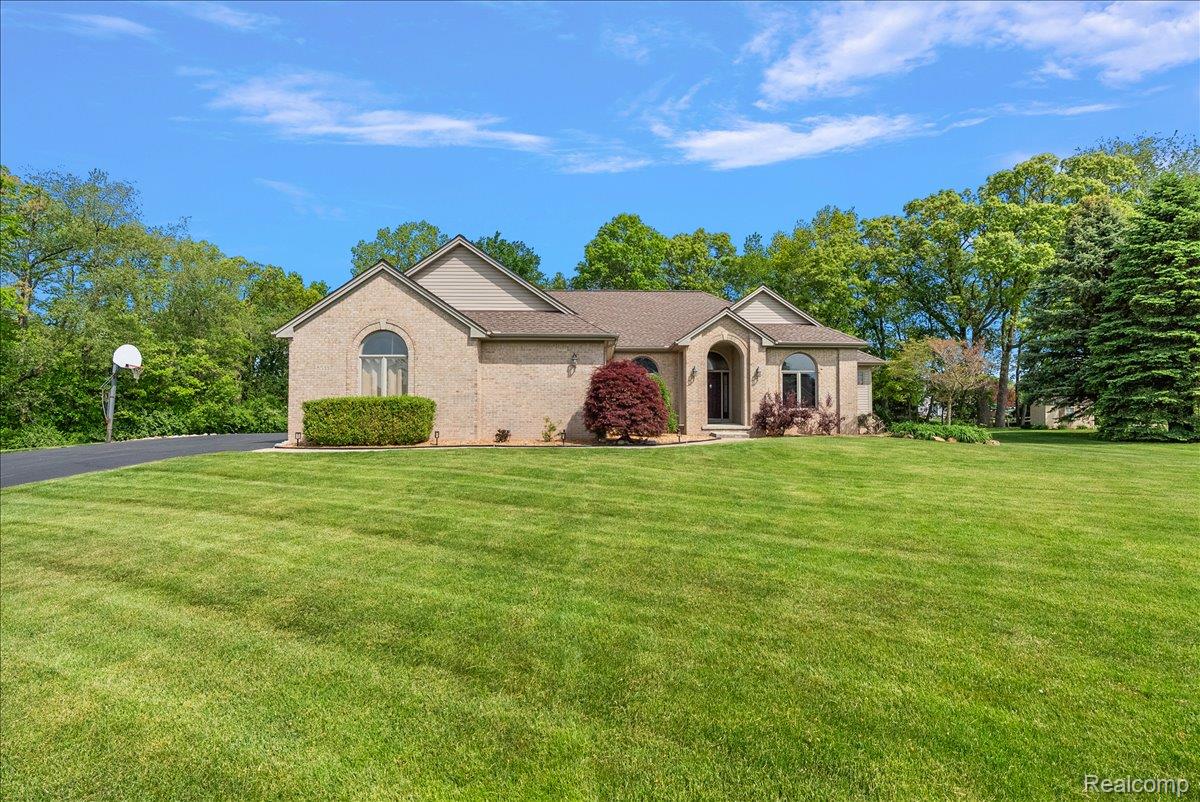 8533 Glen View Drive