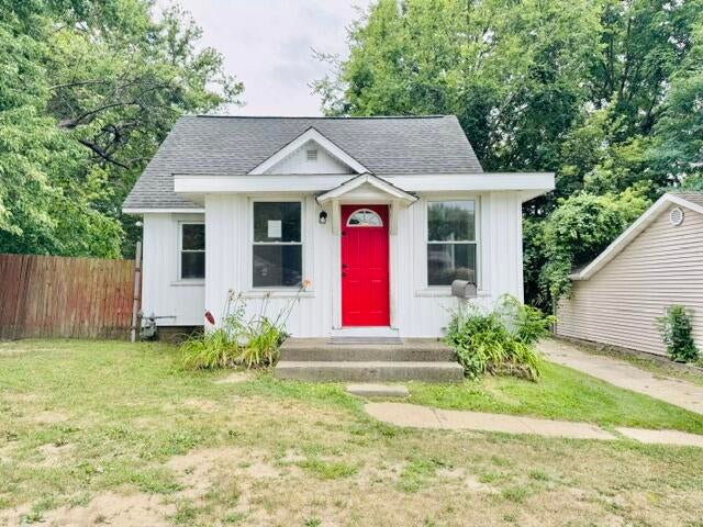 8 Richmond Avenue