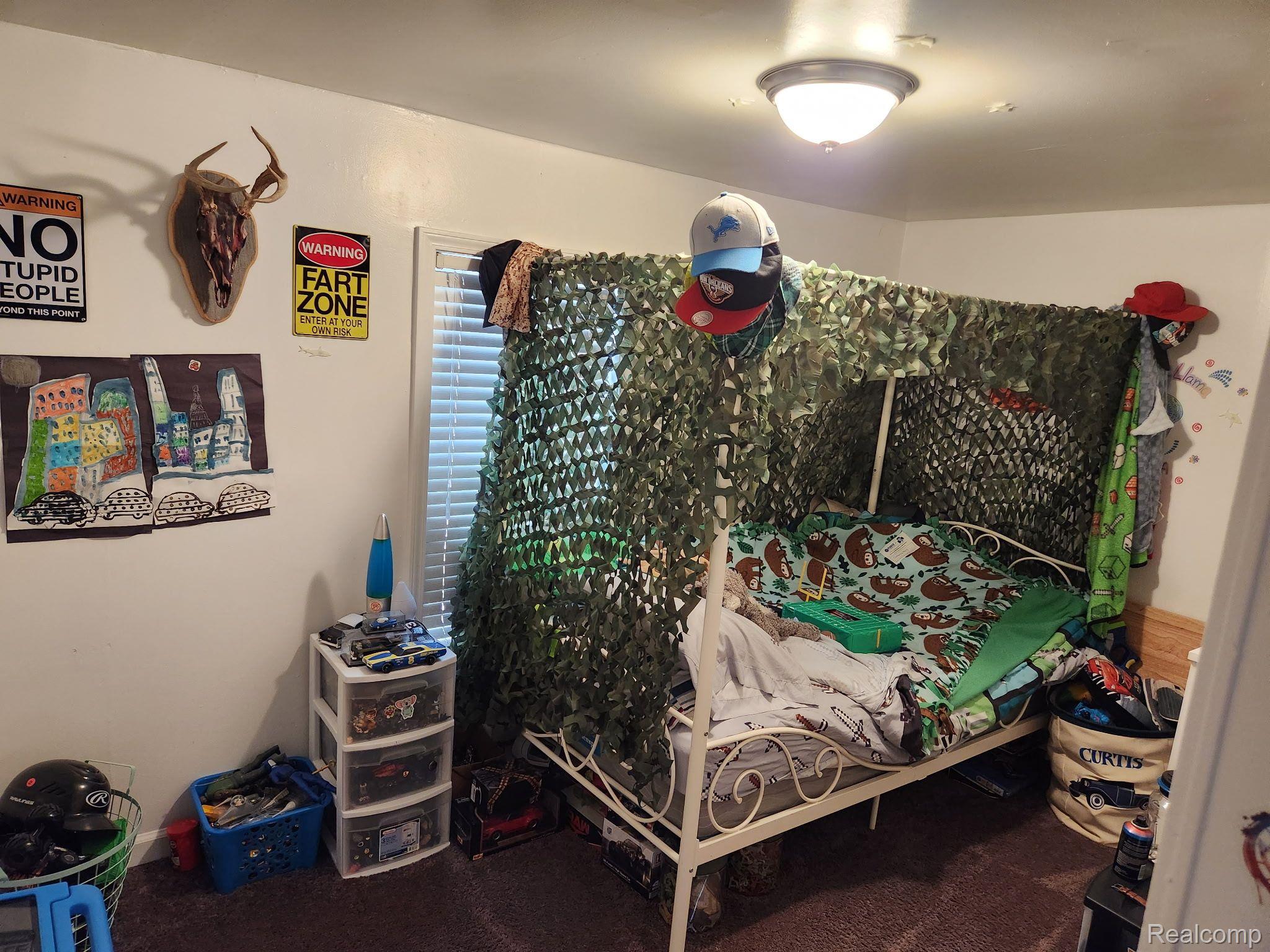 Village Of Clarkston City, Michigan 48348, United States, 3 Bedrooms Bedrooms, ,2 BathroomsBathrooms,Residential,Active,138244