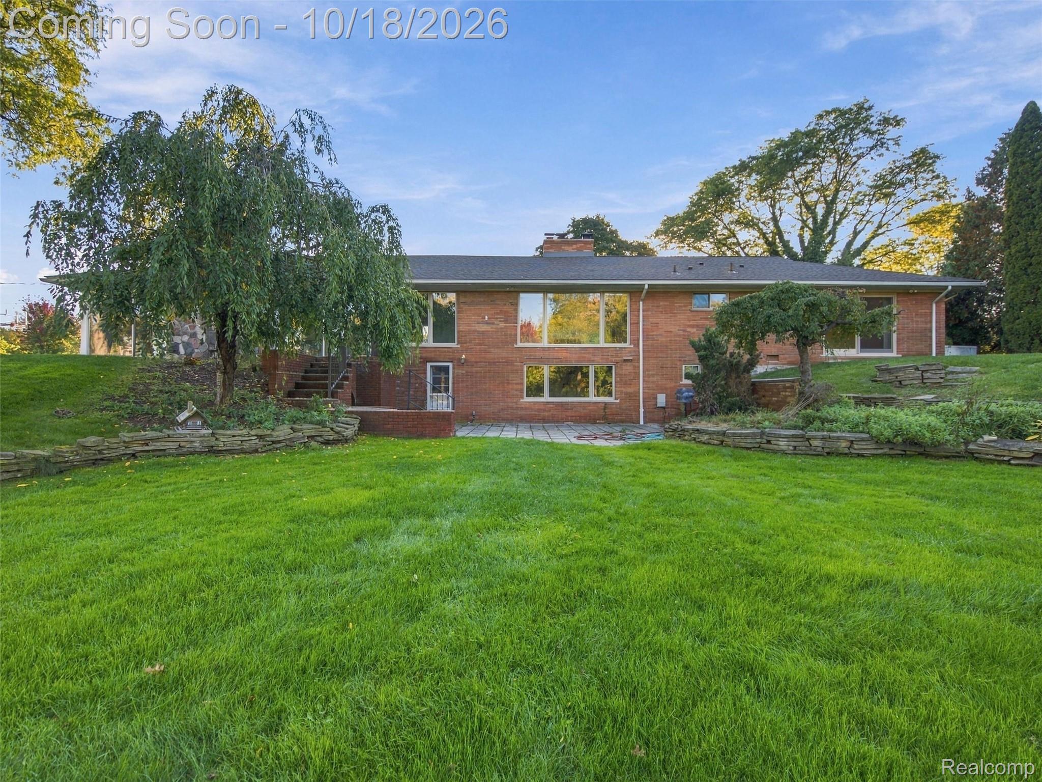 7393 E Greenwich Drive