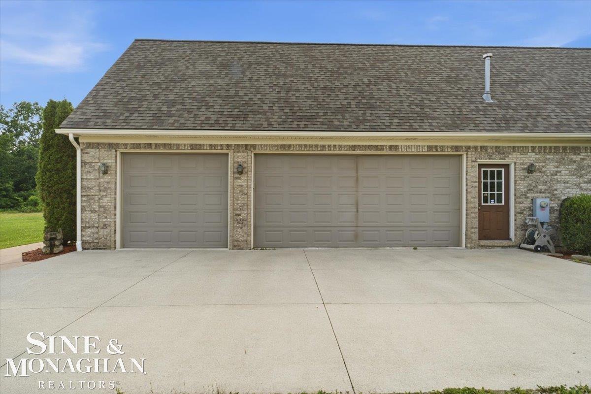 8113 Adair Road