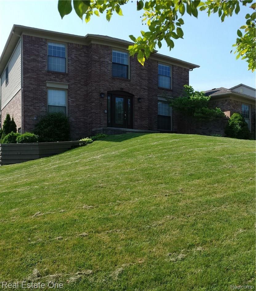 475 Dorchester Way