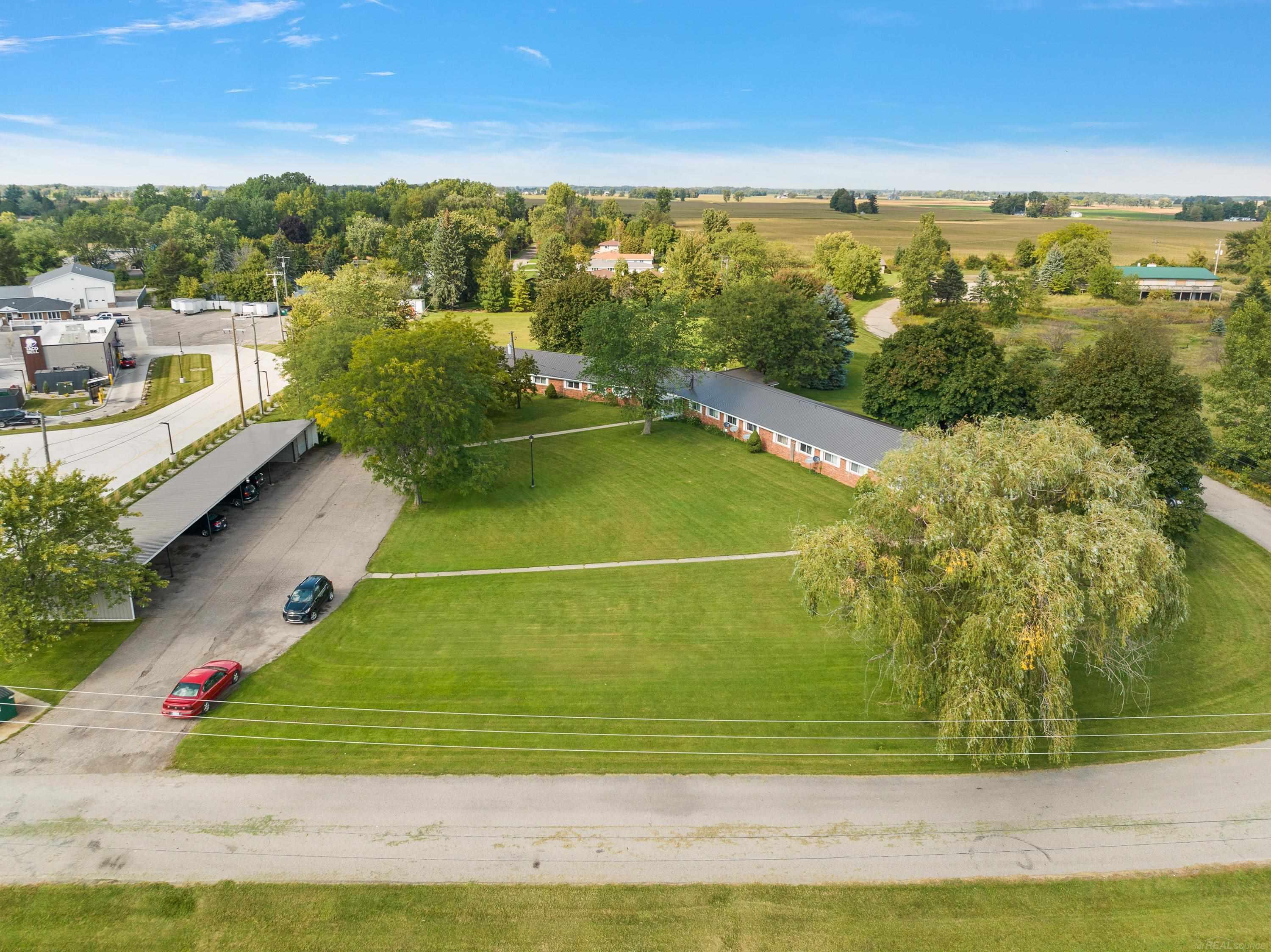 2736 Golf Course Drive