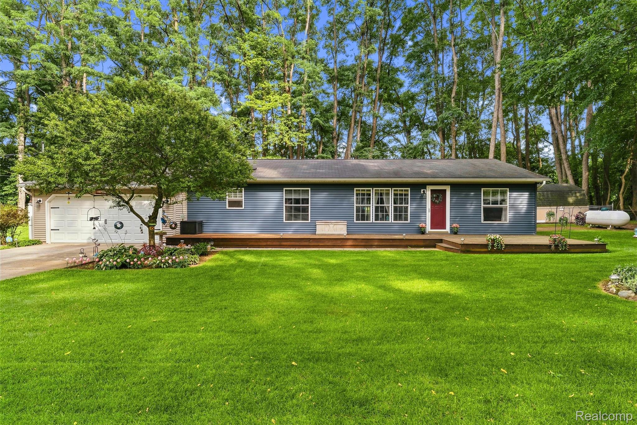 15231 Shiawassee Drive