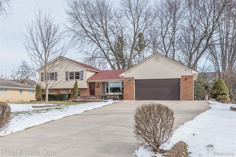 23918 Forest Park Drive E Novi City MI 48374