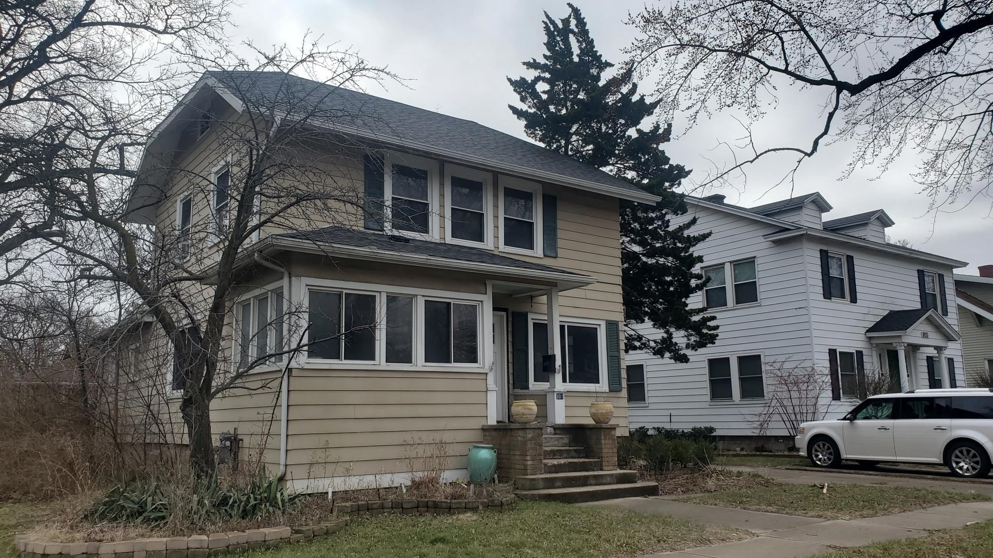 801 S Fancher Avenue